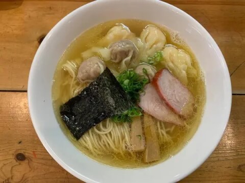 支那そば大和 稲荷町店_白出汁ワンタンメン_上野ラーメン