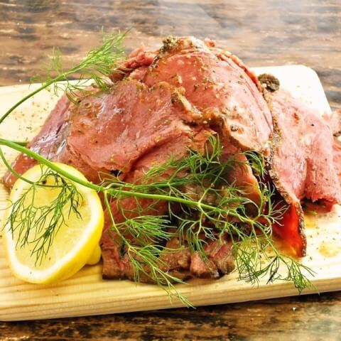 渋谷 居酒屋 肉バル SATIVA ローストビーフ