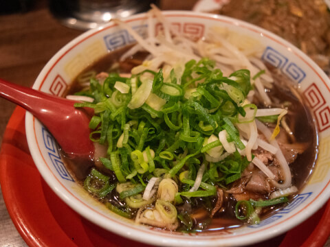 京都老舗ラーメン店 新副菜館 麻布十番店を徹底取材 看板メニュー中華そばの魅力も紹介 はらへり