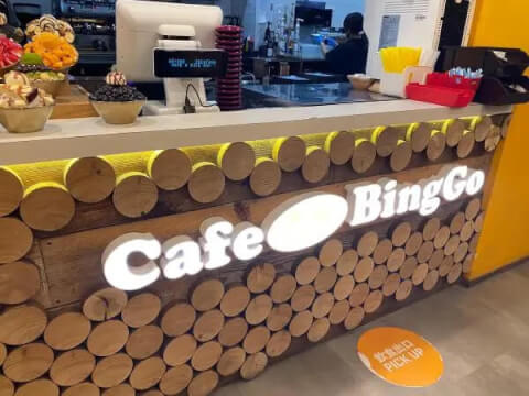 新大久保のスイーツCafeBinGo1