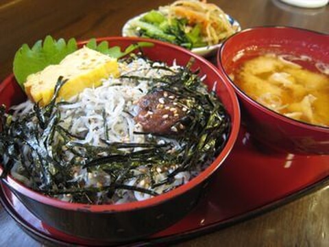 おすすめ鎌倉カフェ18選 海や寺社近くのお洒落カフェで癒されよう はらへり