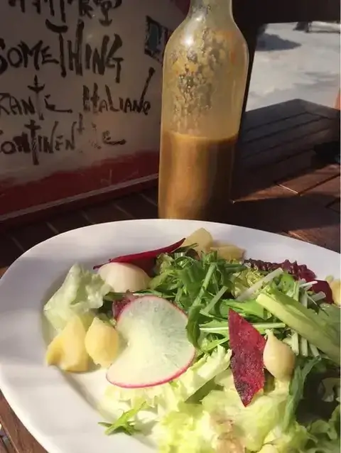 something_サラダとドレッシング_浦和ランチ