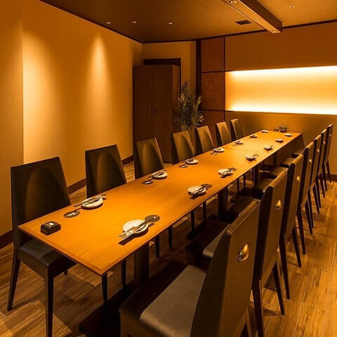 東京　焼き鳥　食べ放題　マルヤス酒場 新橋店