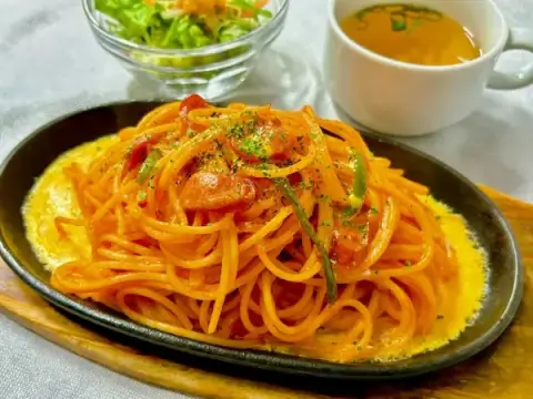  東京バル_鉄板ナポリタン_赤羽ランチ