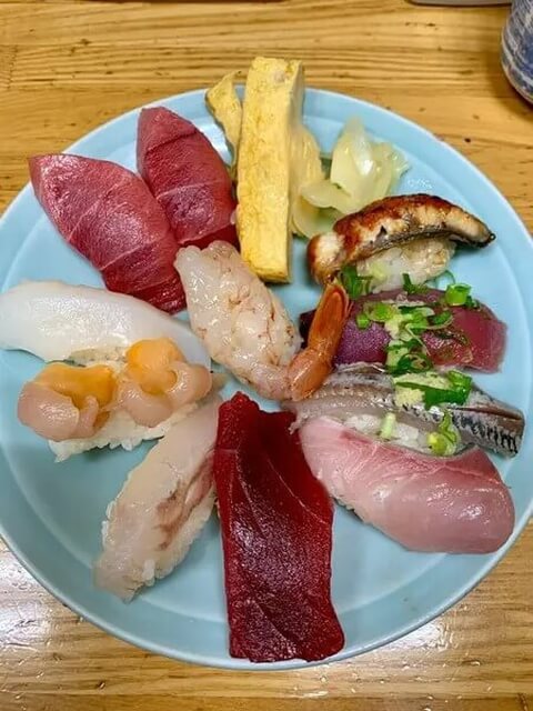 築地 ランチ 本種 寿司 安い