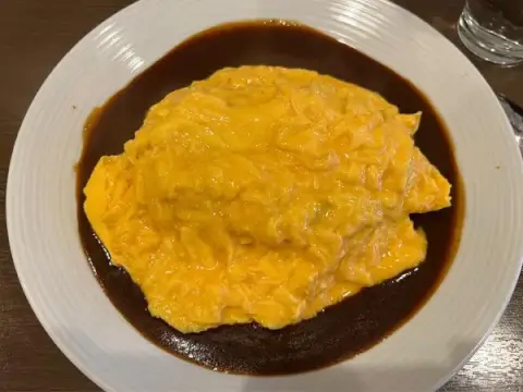 ツムラ_デミグラスソースオムライス_後楽園ランチ