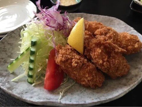 とんかつひらよし_牡蠣フライ_国立駅ランチ