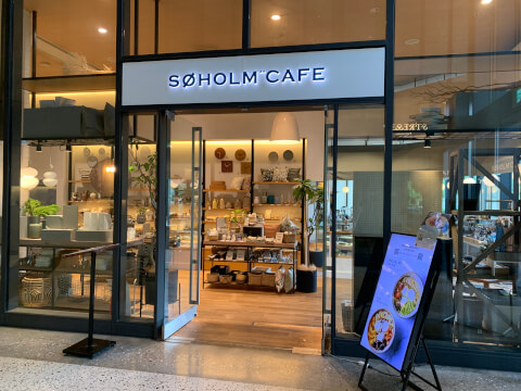 外観_SOHOLM CAFE＋DINING UMEDA_梅田パンケーキ