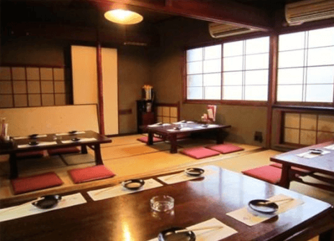大阪梅田の居酒屋32選 デート 合コンに使えるおしゃれな居酒屋から 歓送迎会にピッタリの個室付き店まで はらへり