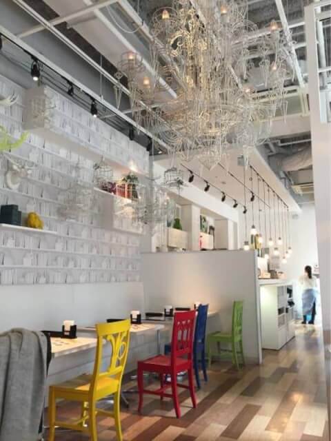Butterのおしゃれな店内_横浜東口_人気カフェ