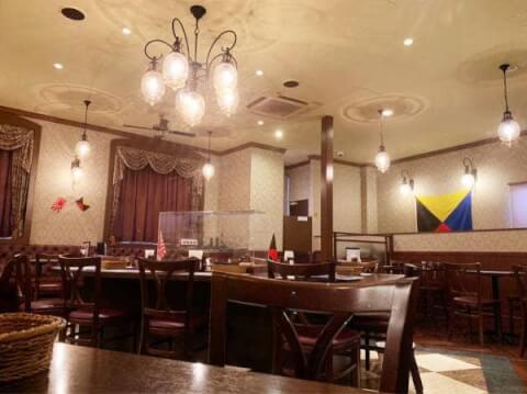 横須賀海軍カレー本舗_店舗内観_横須賀のカレー店