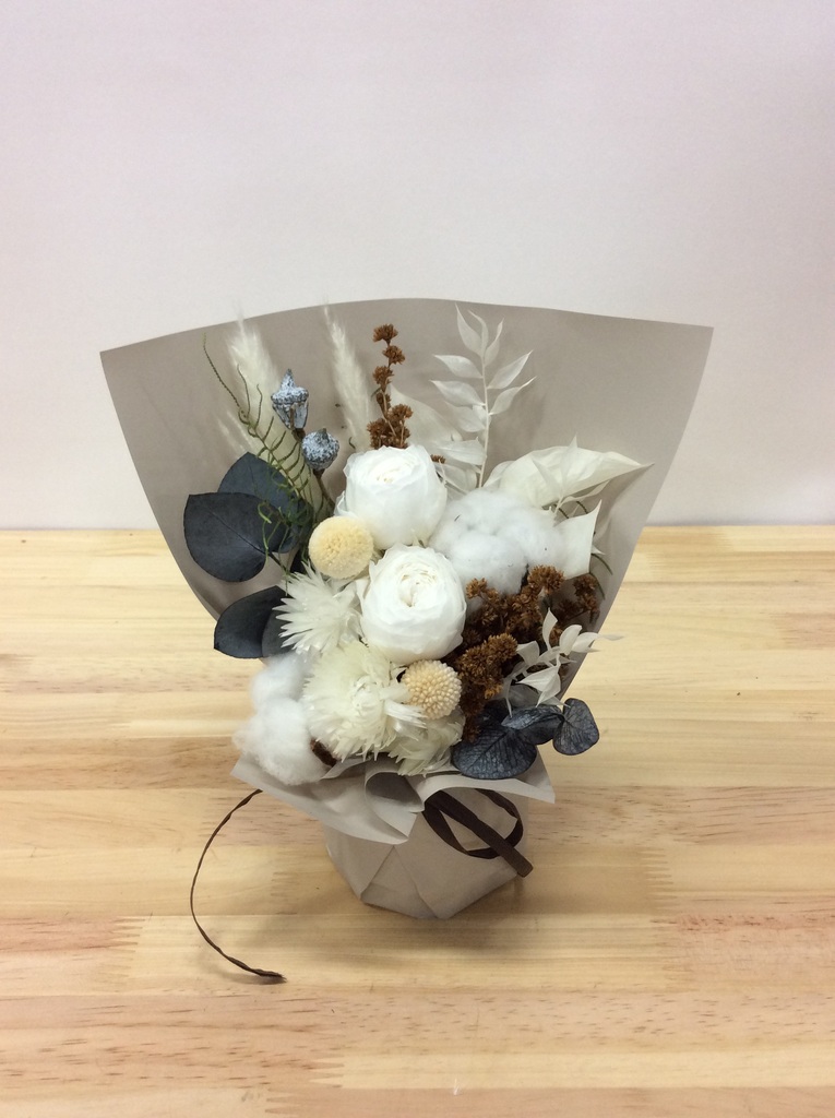 プリザーブドフラワー アレンジメント ホワイト | プリザーブド