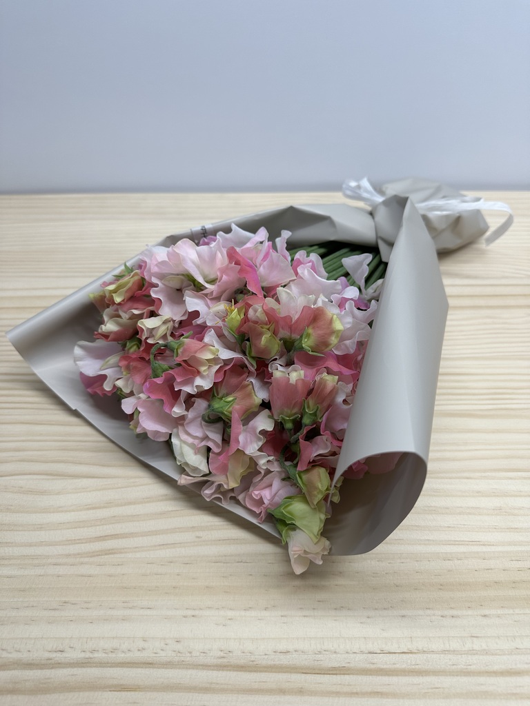 スイートピーの花束 | フラワーギフトならHitoHana（ひとはな）