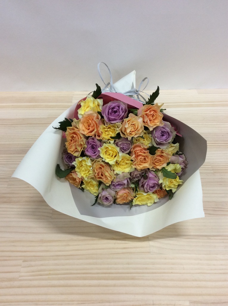 バラ 30本ブーケ ミックス | 花束ならHitoHana(ひとはな)