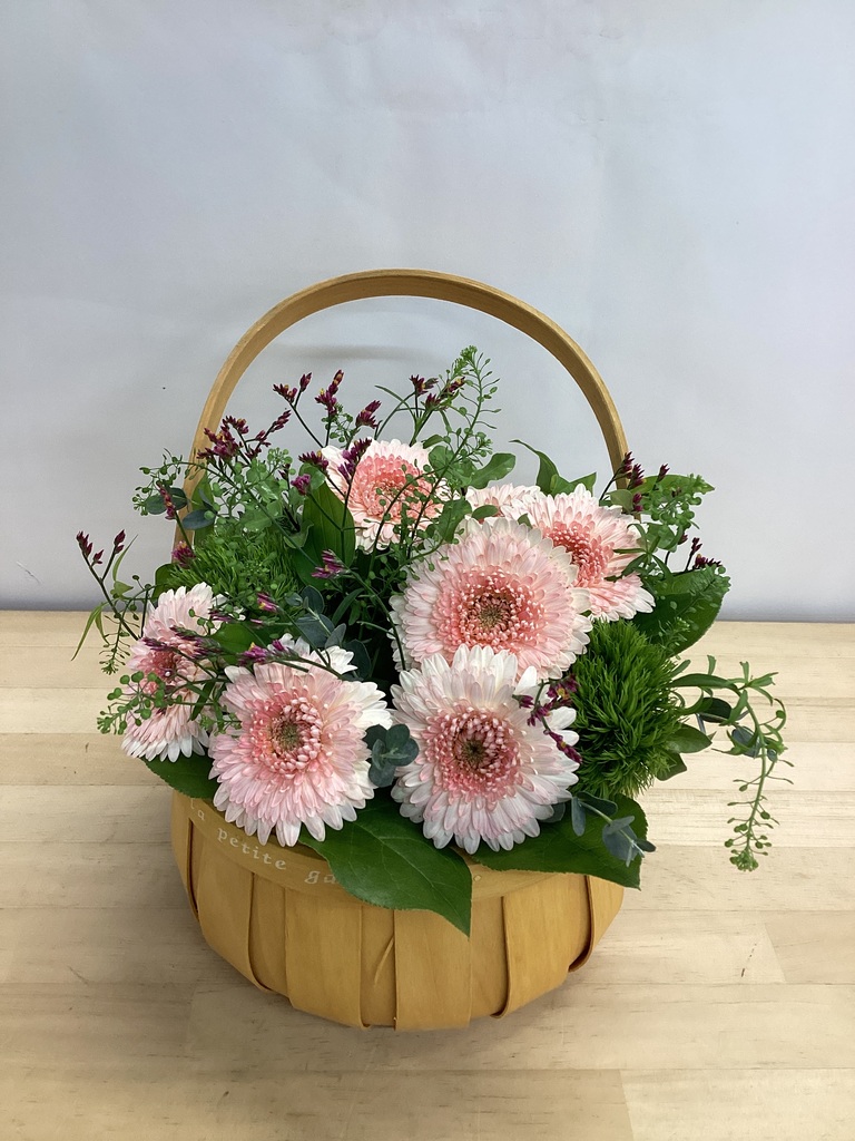 ガーベラ アレンジメント ピンク S ラウンドバスケット