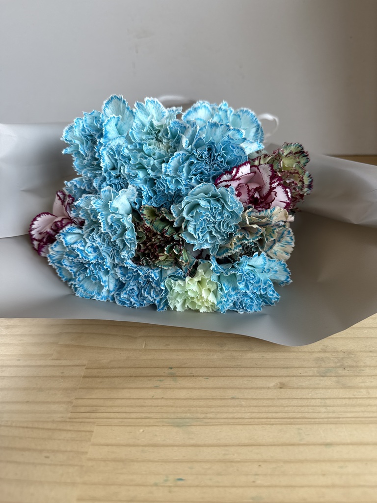 在庫一掃セール中！FOXEY ブルーの花束ブローチ その他 – FOXEY 公式オンラインブティック