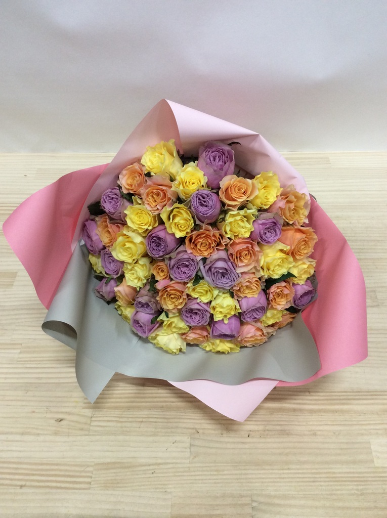 バラ 50本ブーケ ミックス | 花束ならHitoHana(ひとはな)