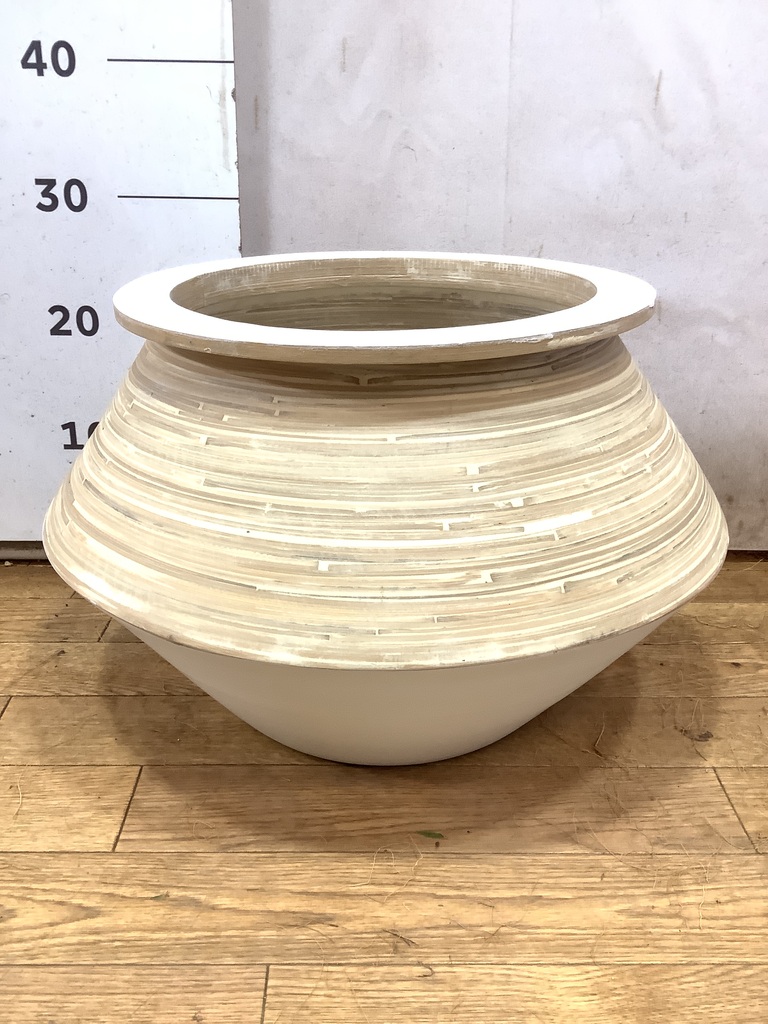 鉢カバー アルマジャー 8号鉢用 白 #KONTON AL-J05W45V | 鉢カバー