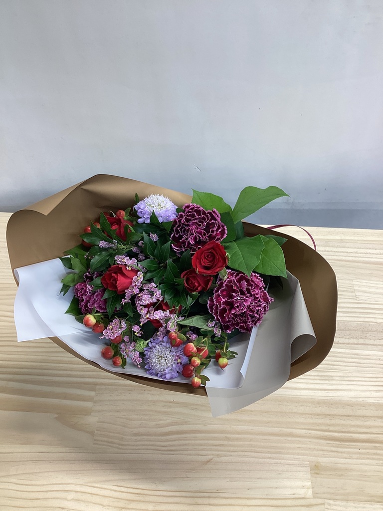 産地直送 バラ花束 ミックスおまかせ（20本入り）／愛知 榊原