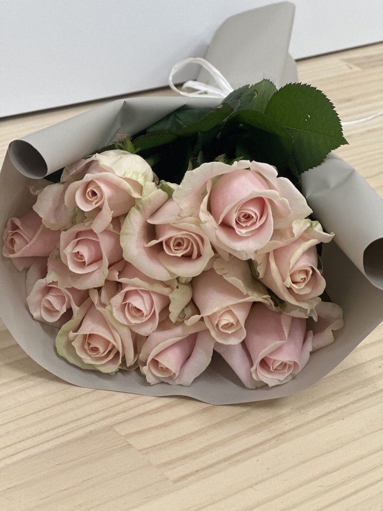 布花作品♡チャーミングな薔薇たち 布花作品♡チャーミングな薔薇たち