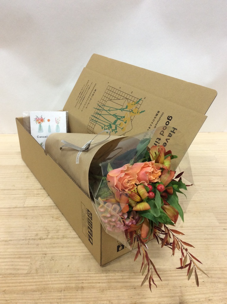 産地直送 バラ ミニ花束 おまかせ（6本入り）／愛知 榊原薔薇園からお