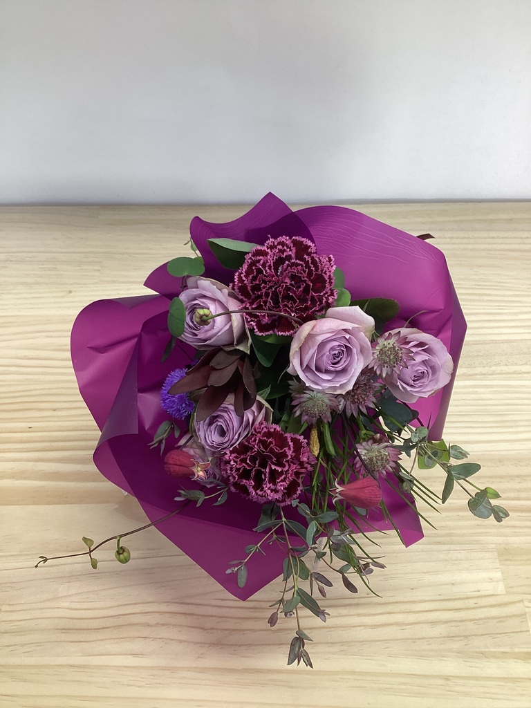 産地直送 バラ ミニ花束 おまかせ（6本入り）／愛知 榊原薔薇園からお