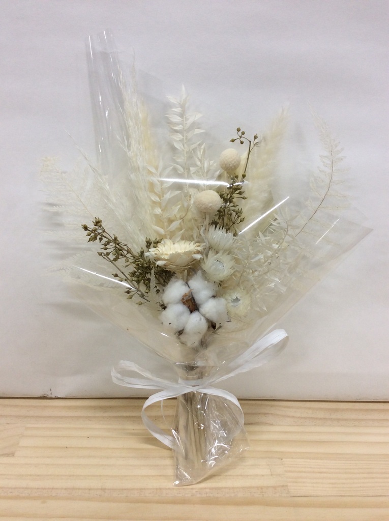 ホワイトのドライフラワー | フラワーギフトならHitoHana（ひとはな）
