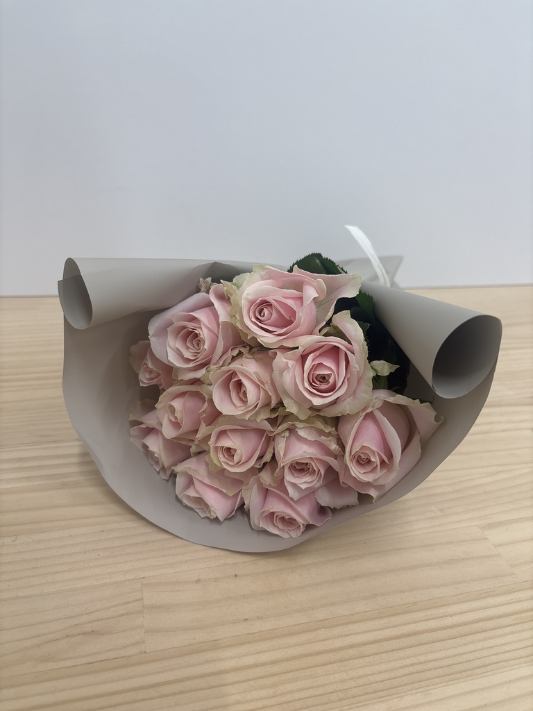 産地直送 バラ花束 ミックスおまかせ（20本入り）／愛知 榊原薔薇園
