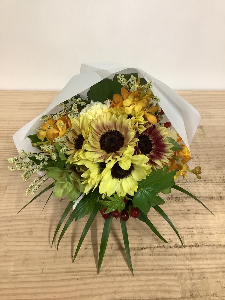 オレンジの花束・アレンジメント | フラワーギフトならHitoHana（ひと