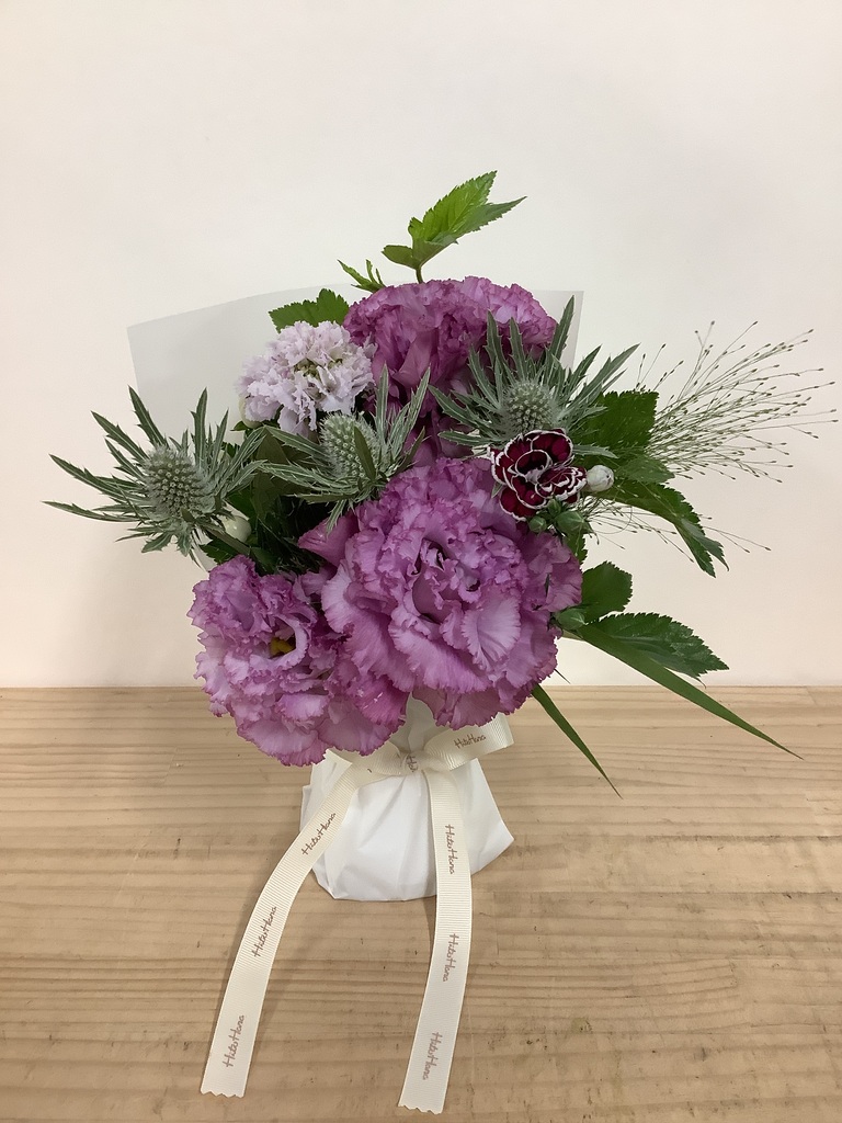 紫色（パープル）の花束 | フラワーギフトならHitoHana（ひとはな）