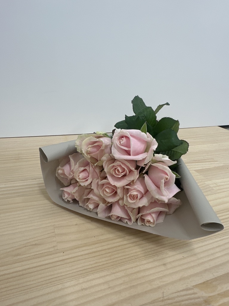 産地直送 バラ花束 ミックスおまかせ（20本入り）／愛知 榊原薔薇園