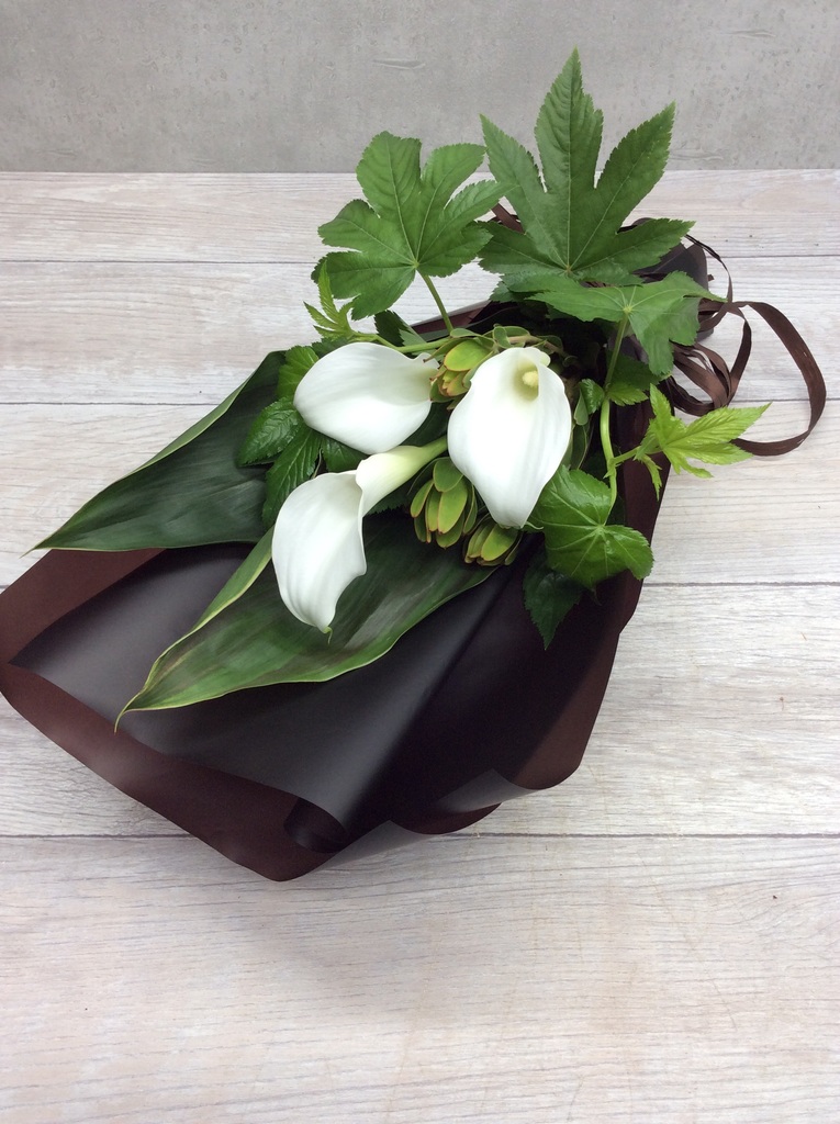 カラーの花束 ブーケを選ぶ フラワーギフトの通販ならひとはな