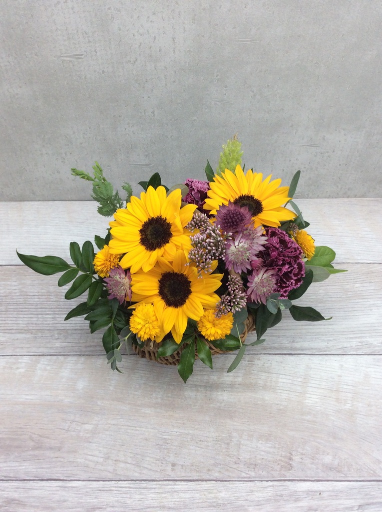 ひまわりのアレンジメント フラワーギフトならhitohana ひとはな