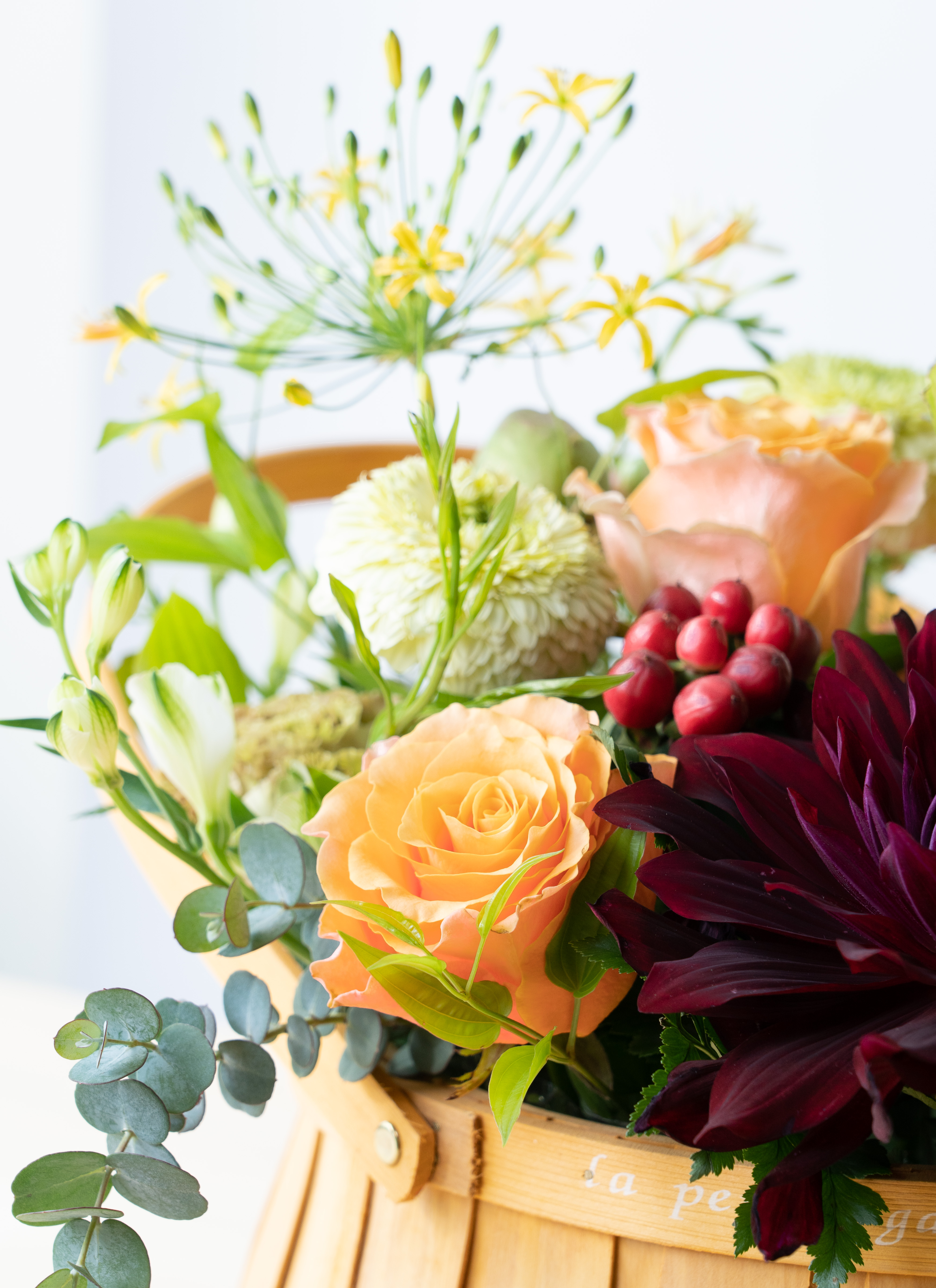 フレッシュロスフラワー アレンジメント Lサイズ | ご自宅用のお花なら