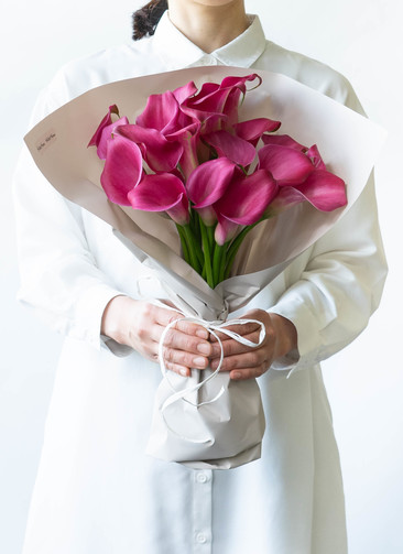 花子さま♥おまとめ　サンククルールラッピング付き 産地直送 カラー 花束 ピンク (20本)／岩手 三浦さんからお届け