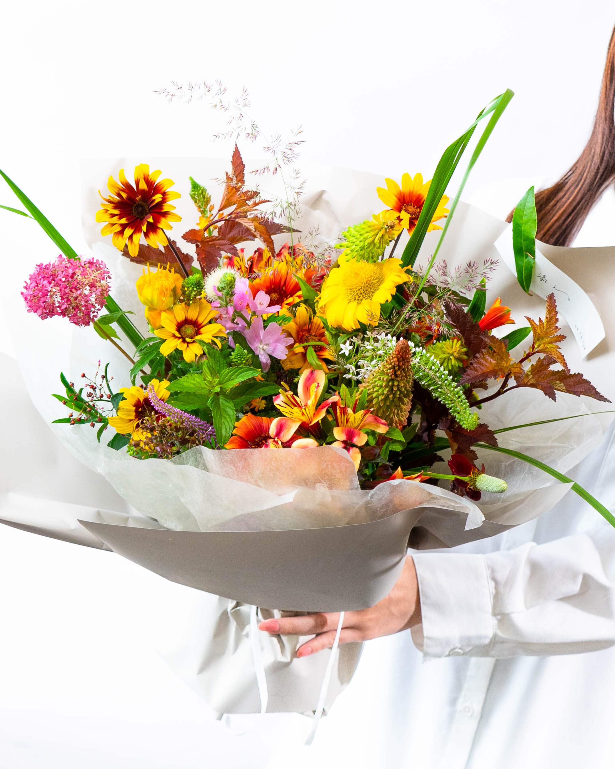 花農家直送！！クルクマ❀ご予約専用ページ❀商品説明必読！！です！！❀ 産地直送 草花ミックス 花束／長野 添える by 片桐花卉園からお届け