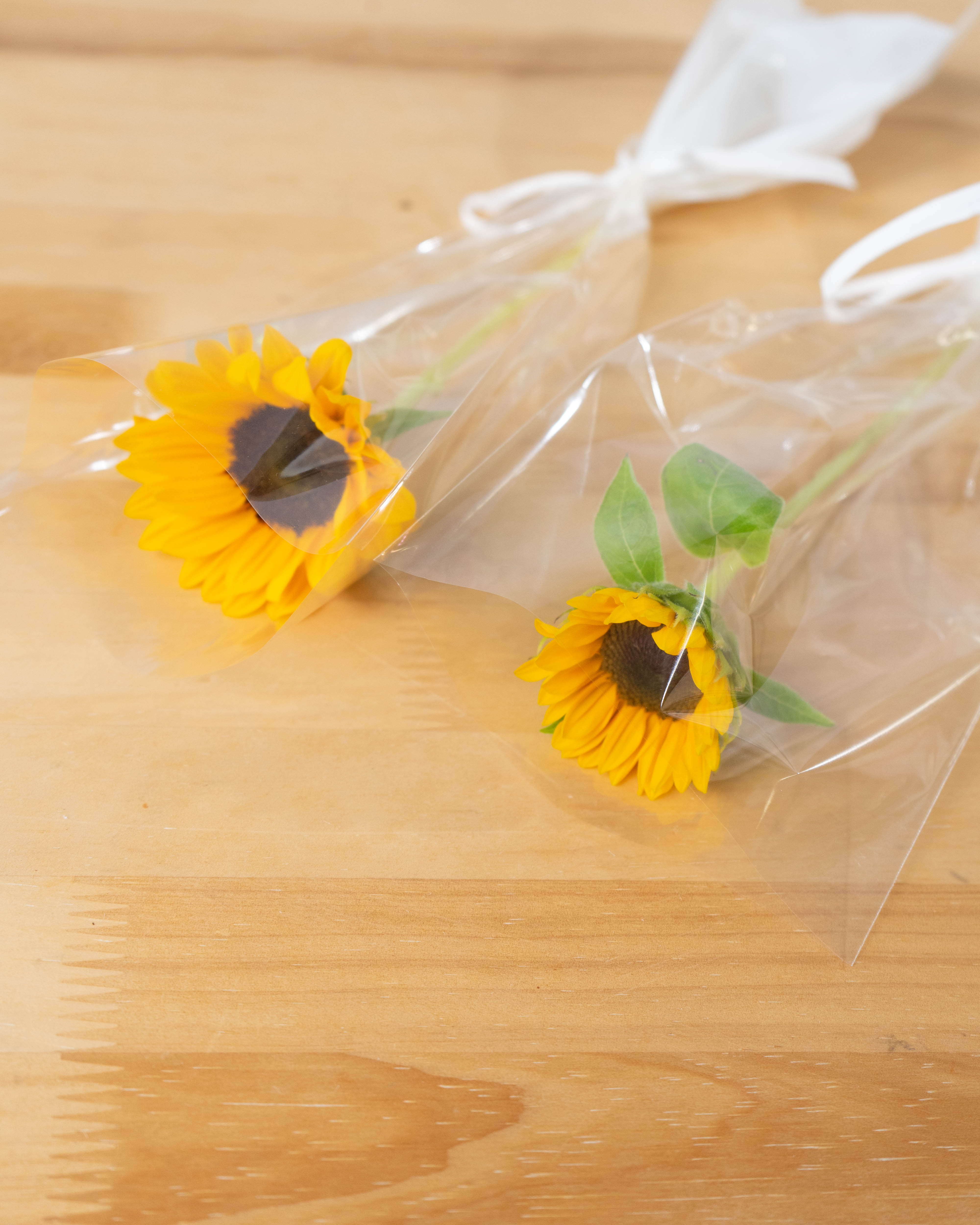 ひまわり商品 楽天市場】財旺花風水『黄金のひまわり』 黄金のひまわりを