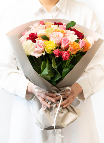 産地直送 バラ花束 ミックスおまかせ（30本入り）／愛知 榊原薔薇園