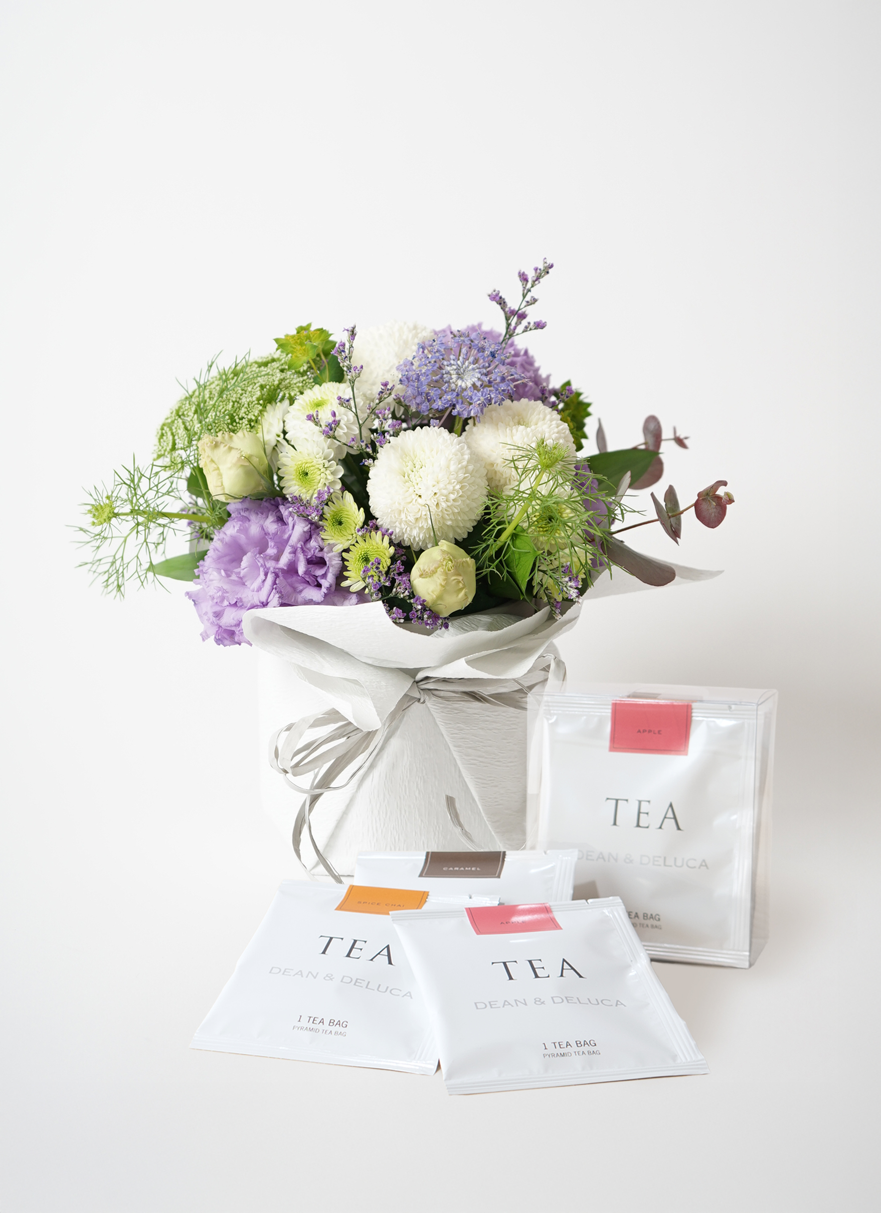 DEAN & DELUCA ティーセレクション スイート6pcs 2025とお供え花 DEAN & DELUCA ティーセレクション スイート6pcs 2025とお供え花
