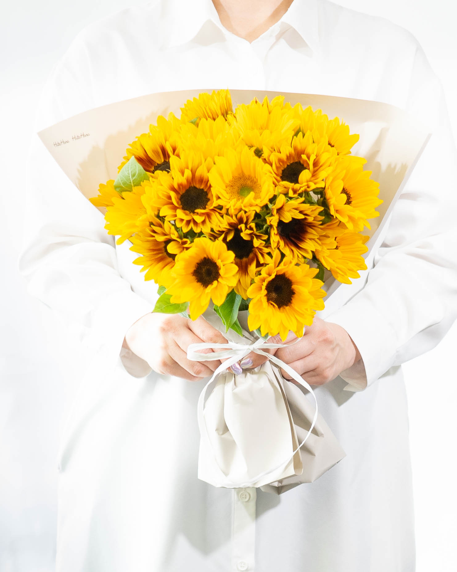 産地直送 丹野芳彰 ひまわり 花束 | HitoHana（ひとはな）
