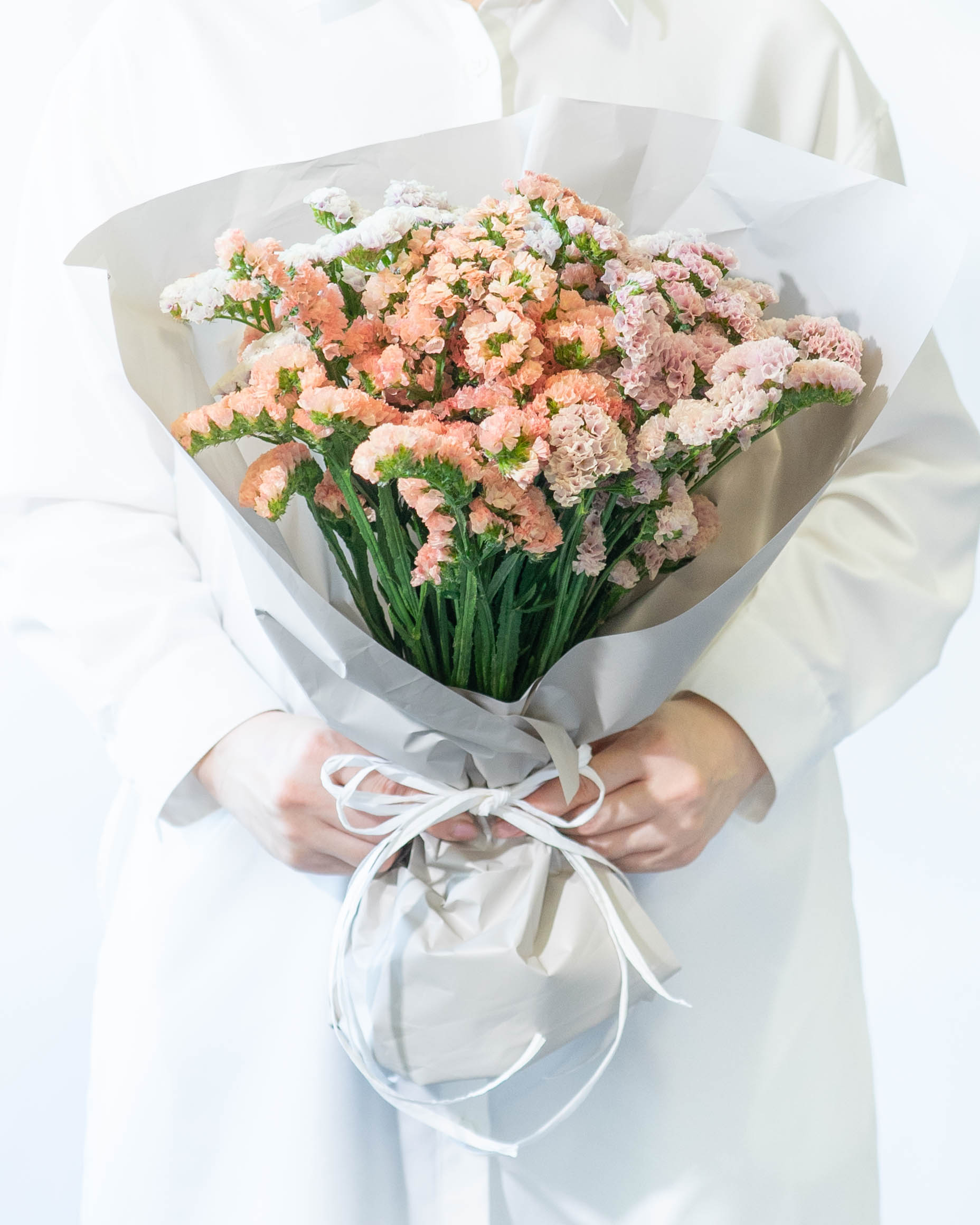 産地直送 スターチス 花束 オレンジ ミックス／北海道 るもい花き生産