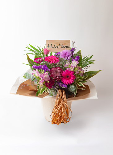 stand-arrangement-purple-