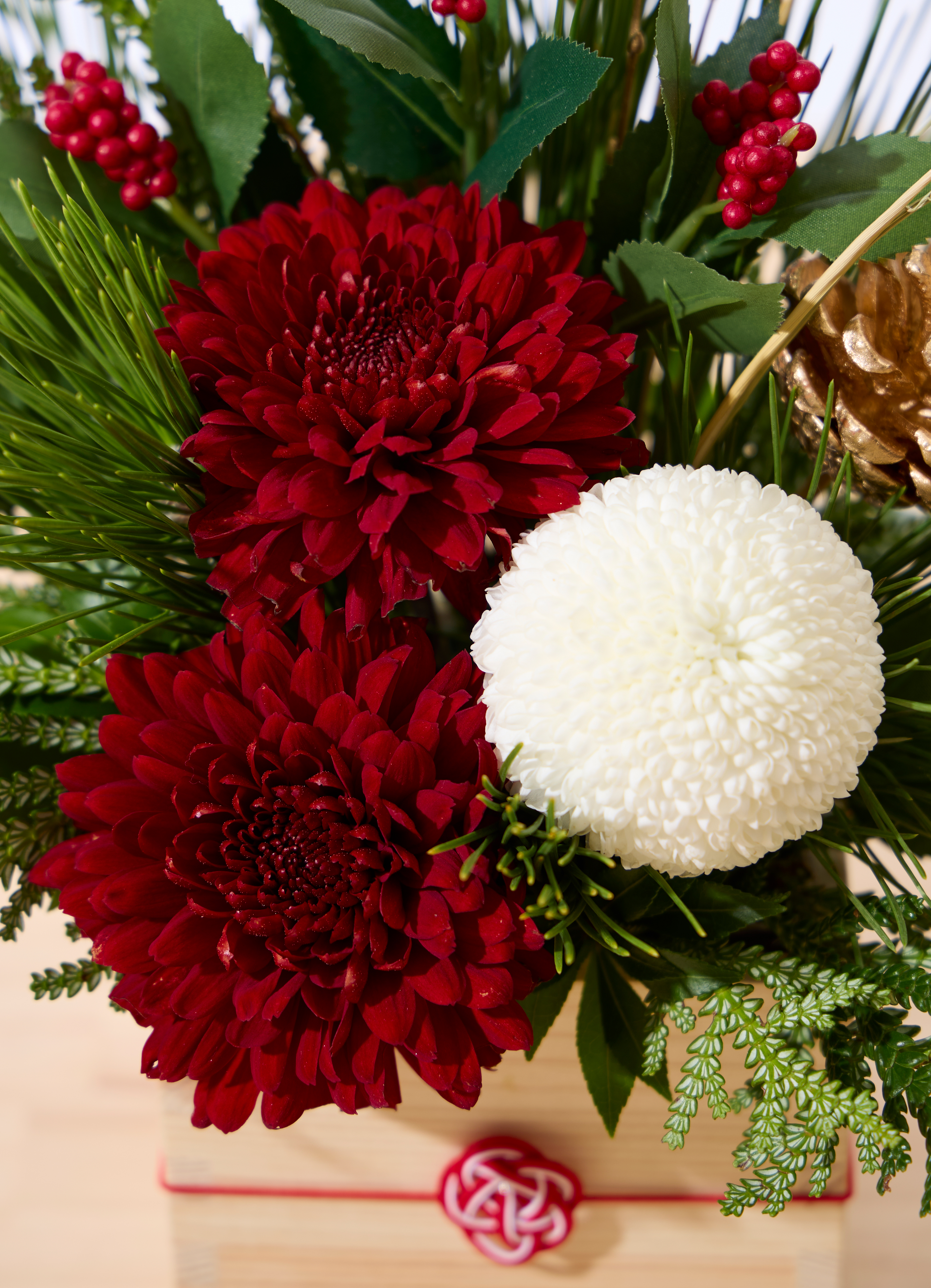 お正月 アレンジメント 升飾り S | アレンジメントならHitoHana(ひとはな)