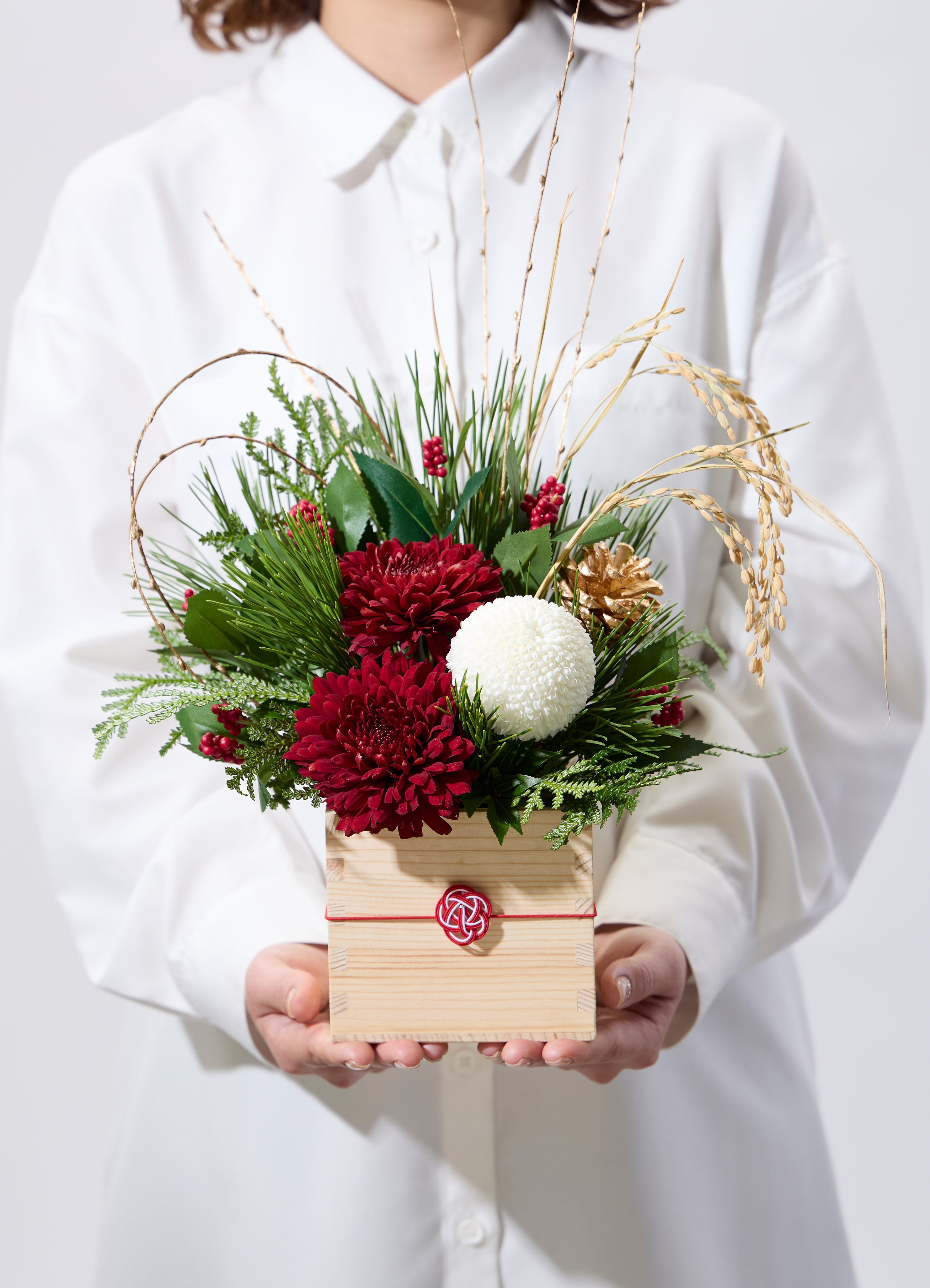 お正月 アレンジメント 升飾り S | アレンジメントならHitoHana(ひとはな)