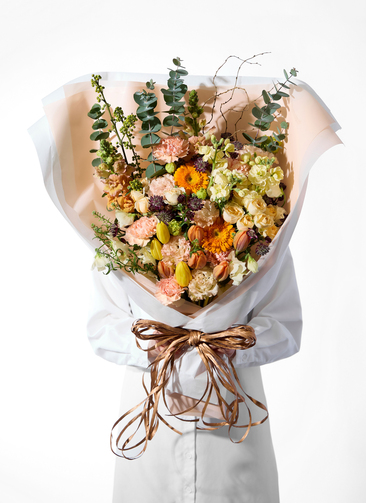 立春の花束 チューリップとガーベラ オレンジ L | 花束ならHitoHana