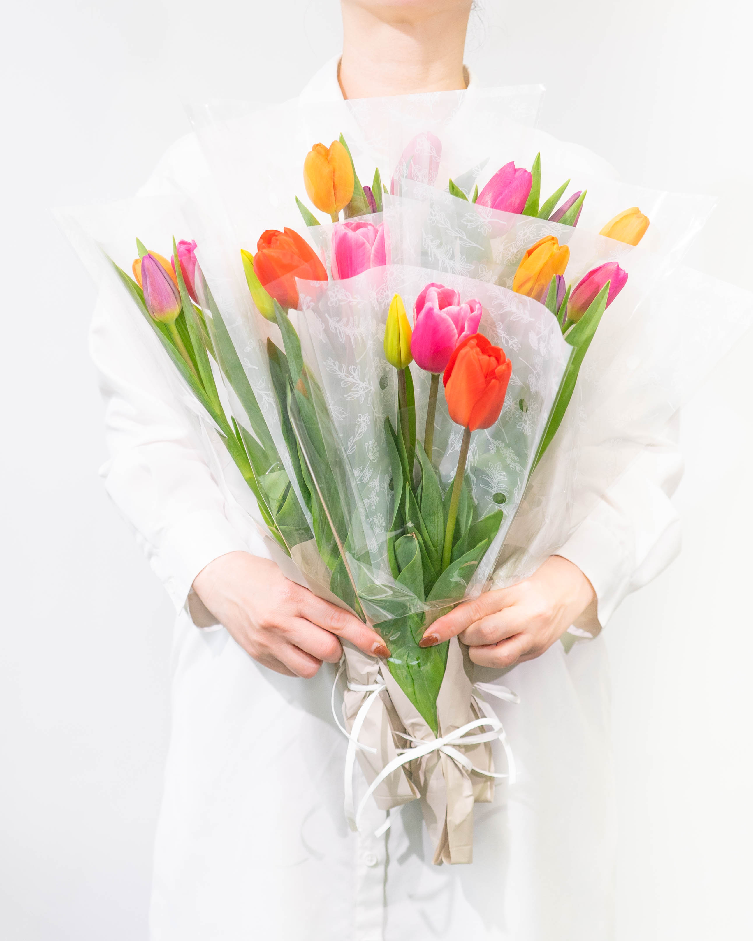 オランダ　木製チューリップの花束（緑の花瓶付き） 11x木製チューリップ木製花花瓶装飾オランダ木製チューリップオランダ