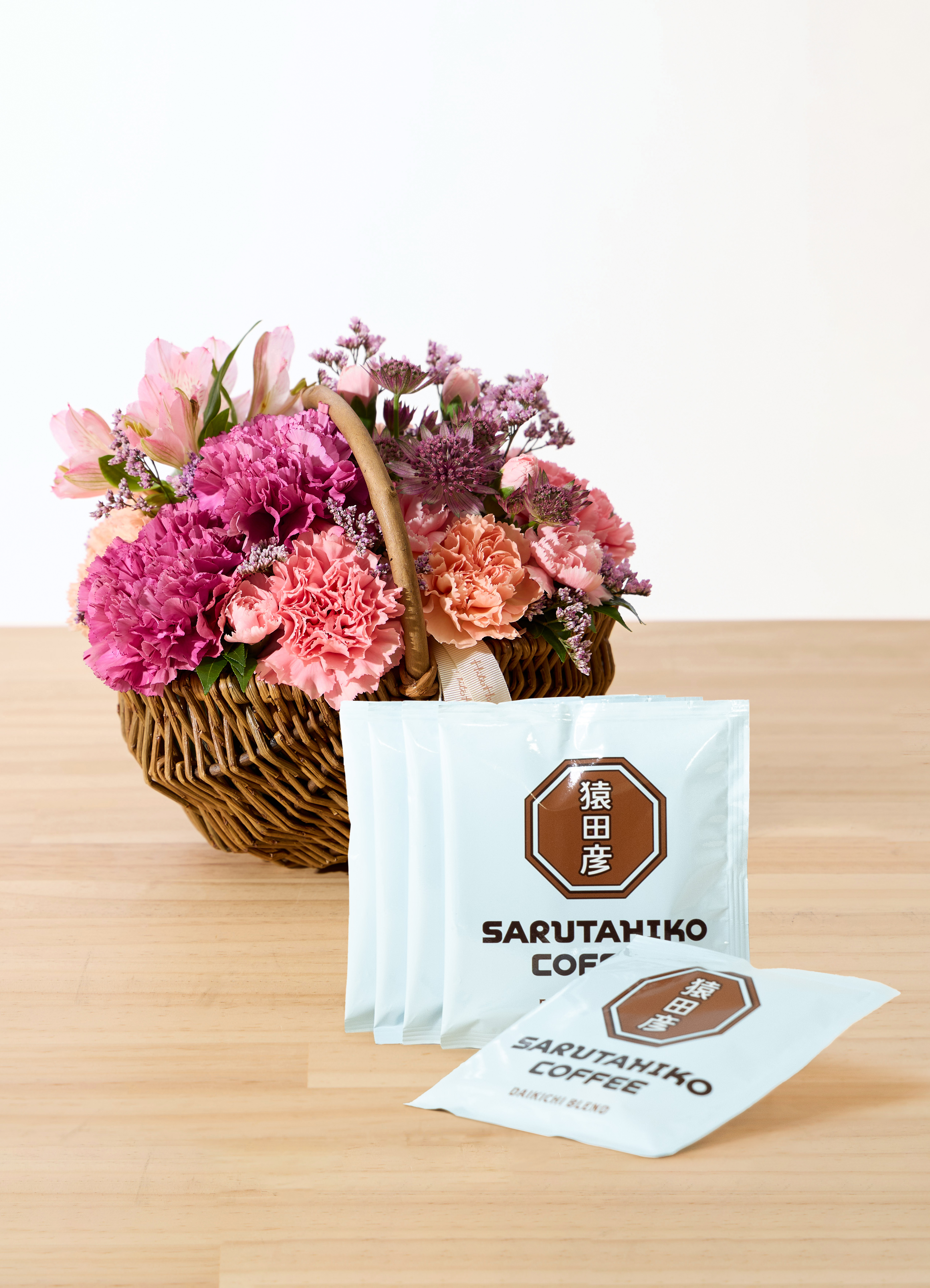 母の日限定花ギフトと猿田彦珈琲のコーヒーセット | HitoHana（ひとはな）