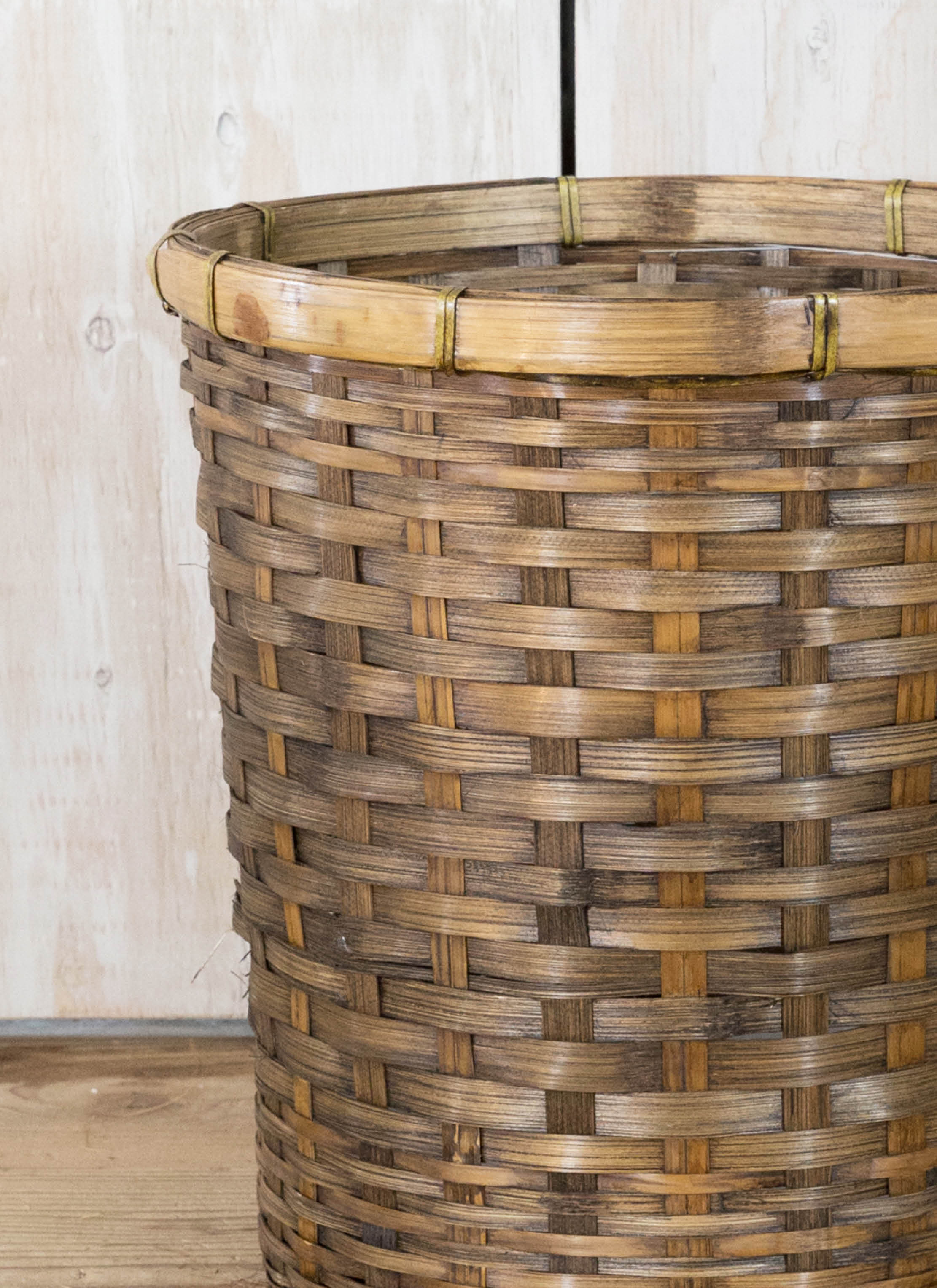 観葉植物 ウンナンシュロチク 8号 竹バスケット 付き | 観葉植物なら