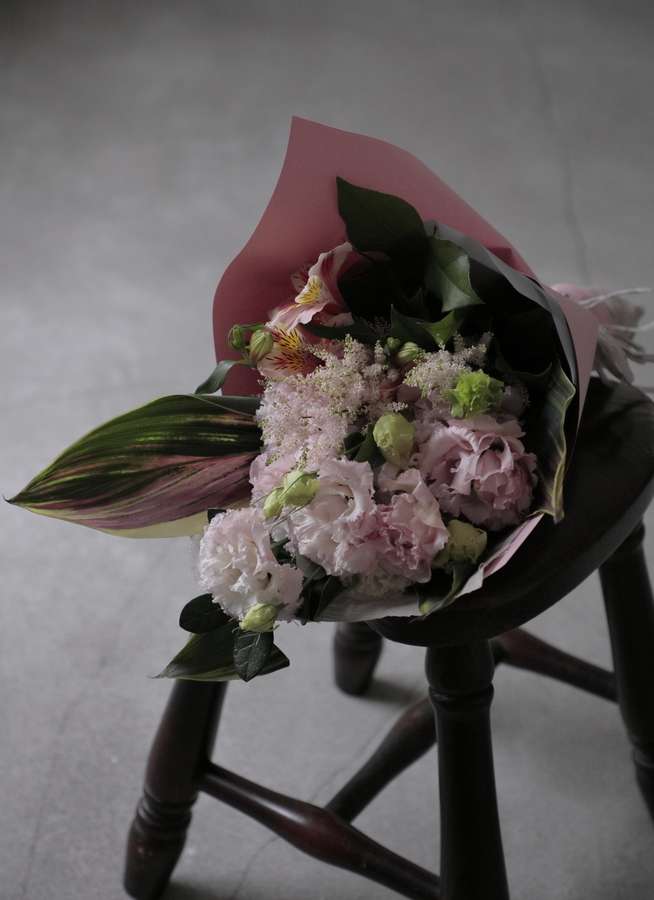 トルコキキョウ 花束 ピンク S 花束ならhitohana ひとはな