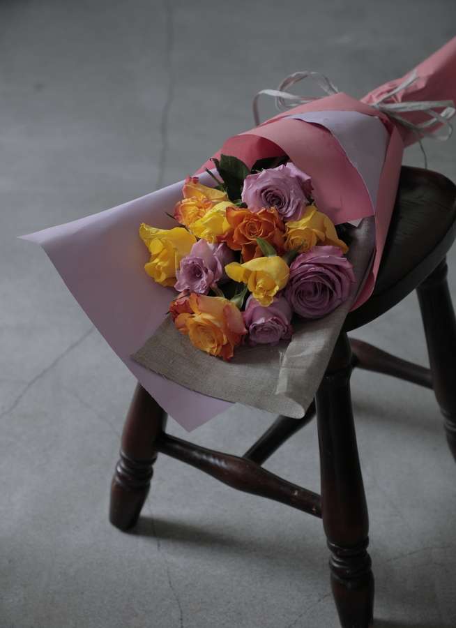 バラ 花束 ミックス S 12本入り 花束ならhitohana ひとはな